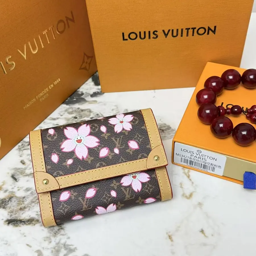 ルイ・ヴィトン（LOUIS VUITTON） ミニ財布 コンパクト レディース｜新品 F4E99995