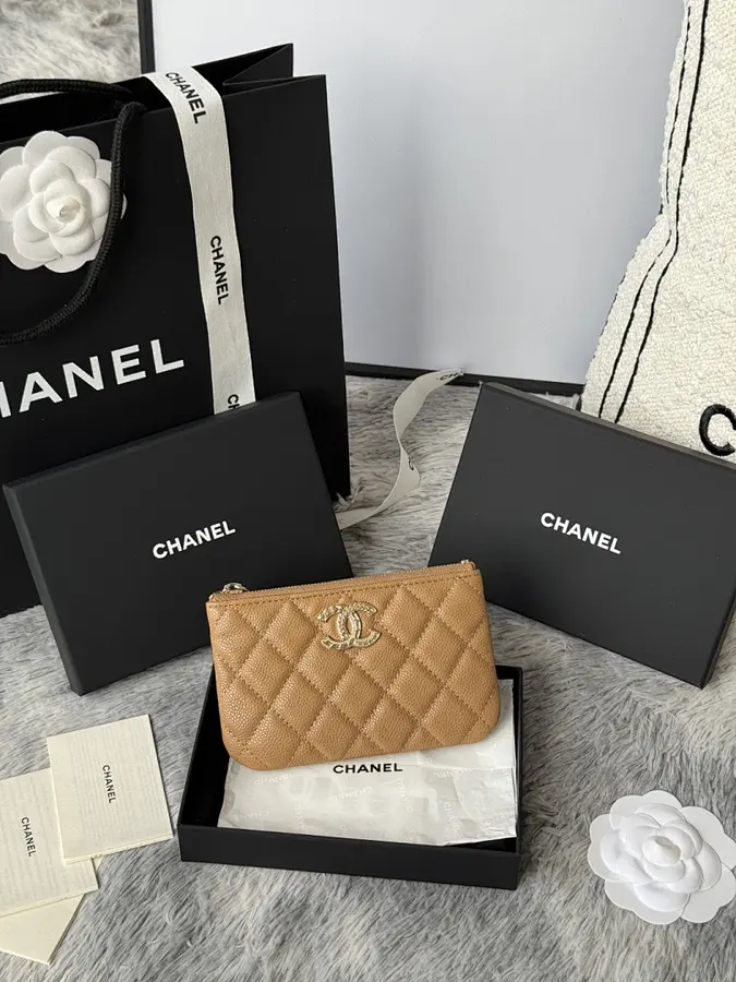 シャネル（CHANEL） スリム カードケース レディース｜新品 F8FCBEA2