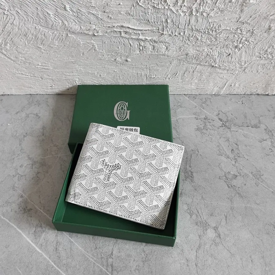 ゴヤール（GOYARD） ミニ財布 レザー レディース｜新品 F8FFF1BBの商品画像