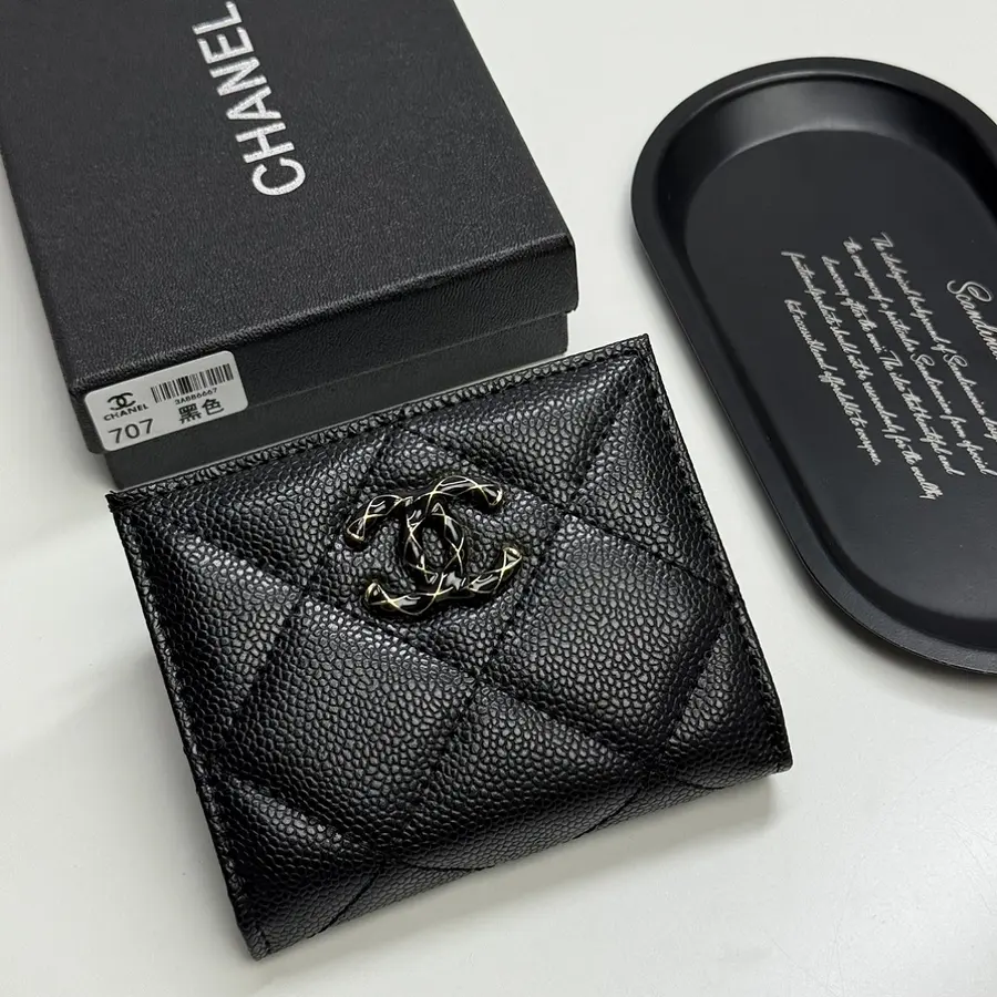 CHANEL シャネル（CHANEL） レザー カードケース レディース｜新品 FAD5EBCE