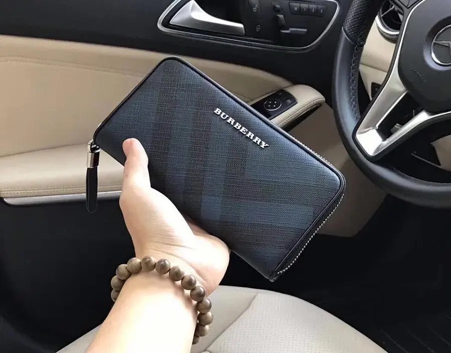 BURBERRY バーバリー（BURBERRY） メンズ ロングウォレット 収納しやすい｜新品 FB176149