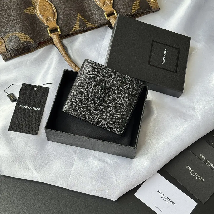 サンローラン（SAINT LAURENT） コンパクト財布 コンパクト メンズ｜新品 FC7C5CBF