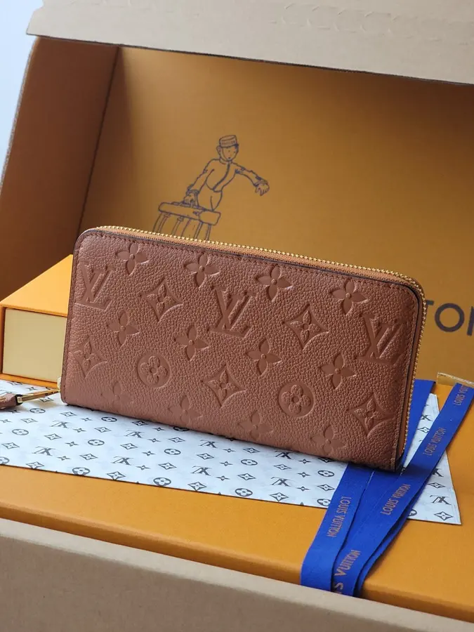 ルイ・ヴィトン（LOUIS VUITTON） ロングタイプ ロングウォレット レディース｜新品 FC8D426D