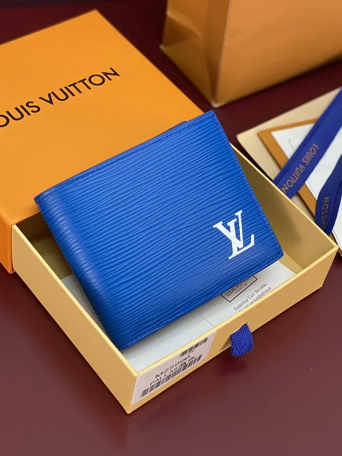 ルイ・ヴィトン（LOUIS VUITTON） メンズ ミニ財布 持ち歩きやすい｜新品 FCA721F6