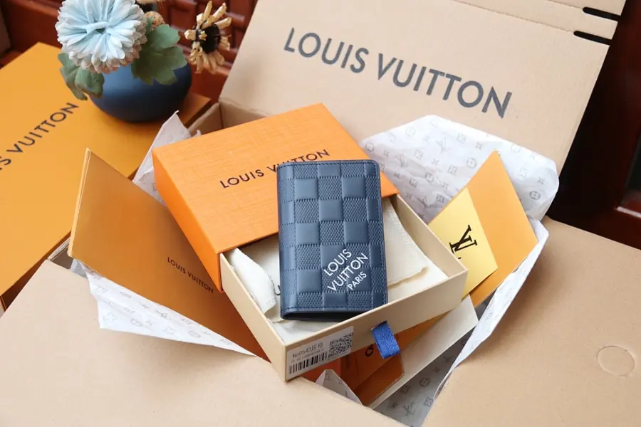 ルイ・ヴィトン（LOUIS VUITTON） レディース ミニ財布 レザー｜新品 FD276E7C