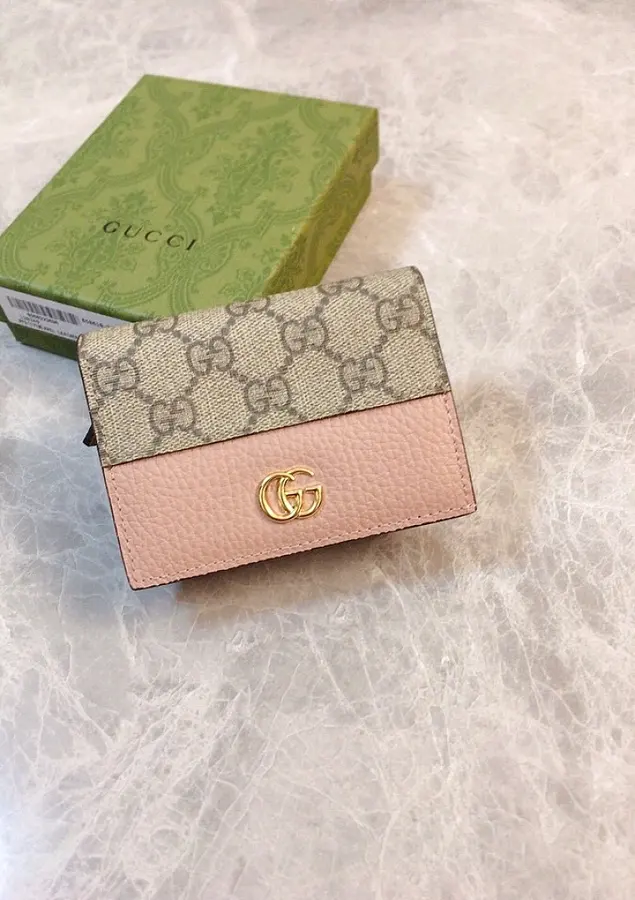 GUCCI グッチ(GUCCI) レディース コンパクト財布 レザー|新品 FEB46793
