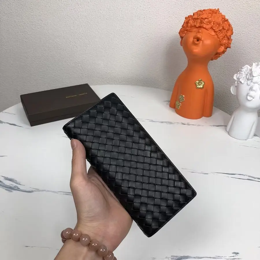 ボッテガ・ヴェネタ(BOTTEGA VENETA) 長財布 ロングタイプ メンズ|新品 FEE797ECの商品画像